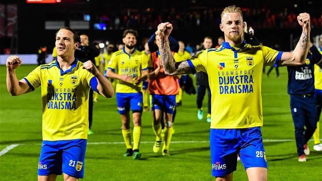 过微型角色 过微型角色